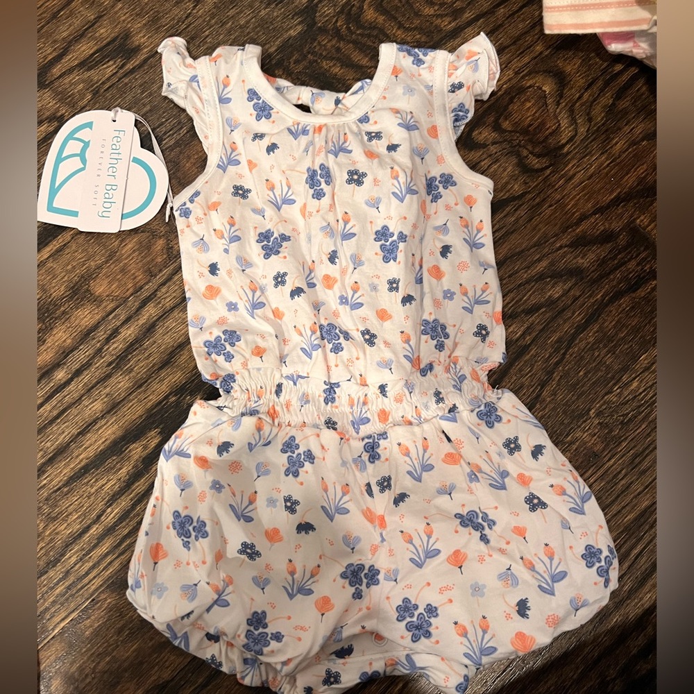 Feather baby NWT